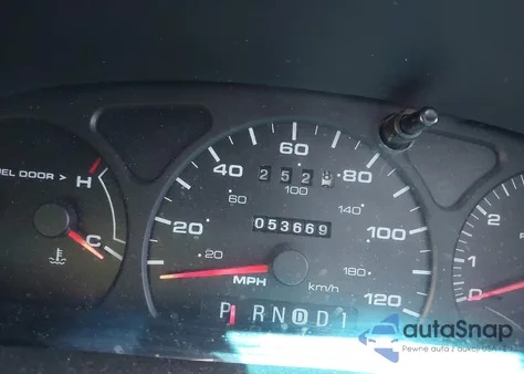 2001 Ford Taurus Se z USA, uszkodzony, nr VIN 1FAFP53U41A147523